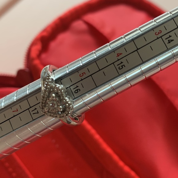 diamond heart ring in sterling silver - Picture 6 of 6